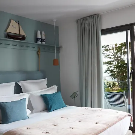 Les Hautes Mers Hotel *