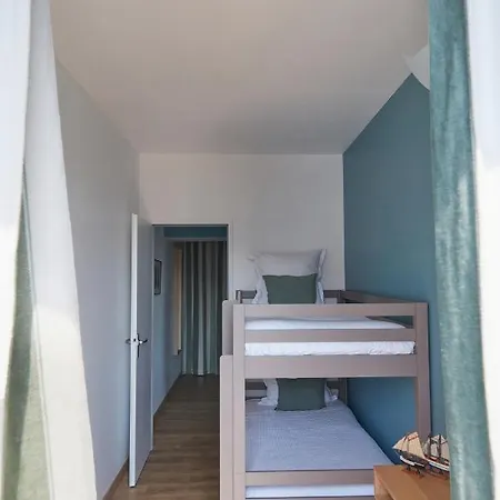 Les Hautes Mers Hotel *
