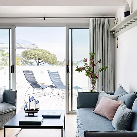 Les Hautes Mers Hotel
