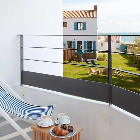 Les Hautes Mers - Fontenille Collection