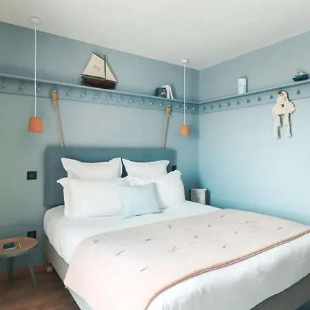 Les Hautes Mers - Fontenille Collection * Ile d'Yeu