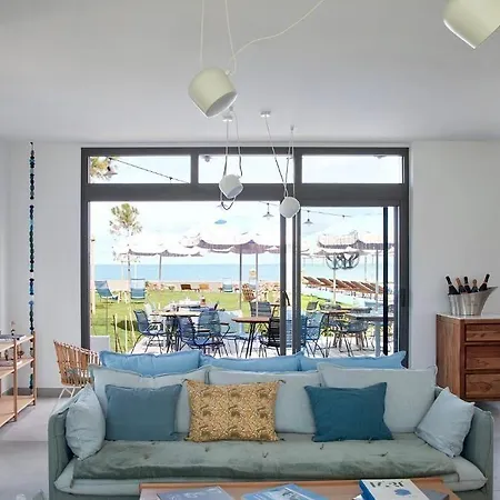 Hotel Les Hautes Mers - Fontenille Collection