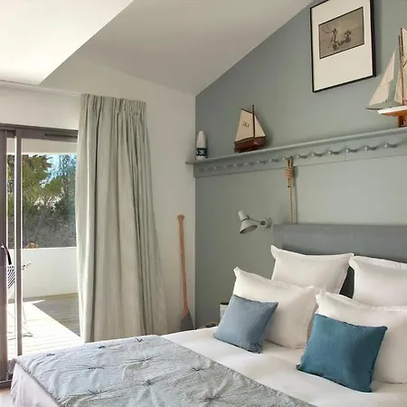 Hotel Les Hautes Mers - Fontenille Collection