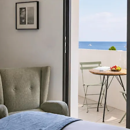 Les Hautes Mers Hotel