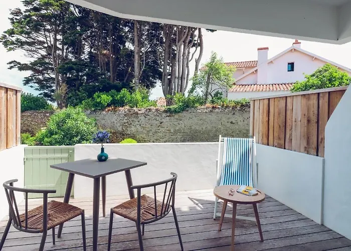 Hotel Les Hautes Mers - Fontenille Collection